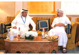 وزير شؤون الإعلام يلتقي مدير عام (أبوظبي للإعلام) ويؤكد الحرص على تعزيز أوجه التعاون المشترك