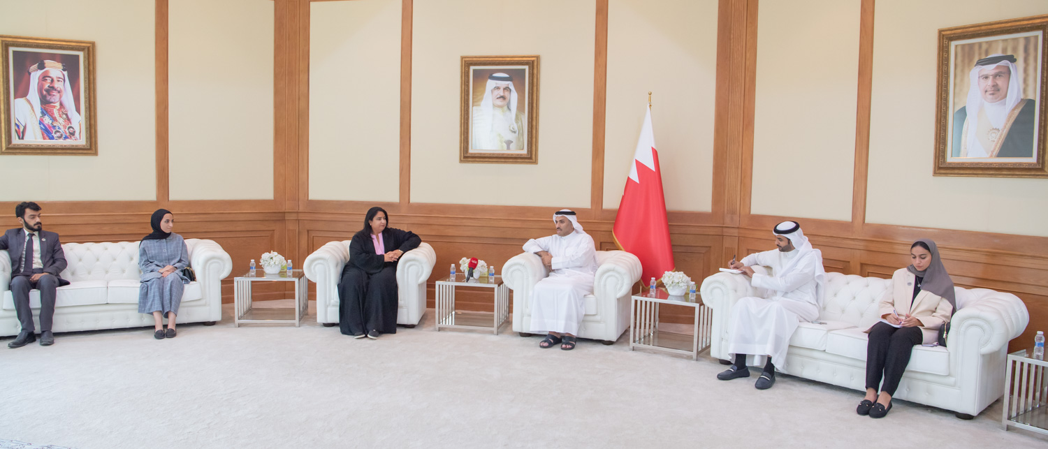 Bahraini youth’s participation in national initiatives reflects royal vision: Information Minister
