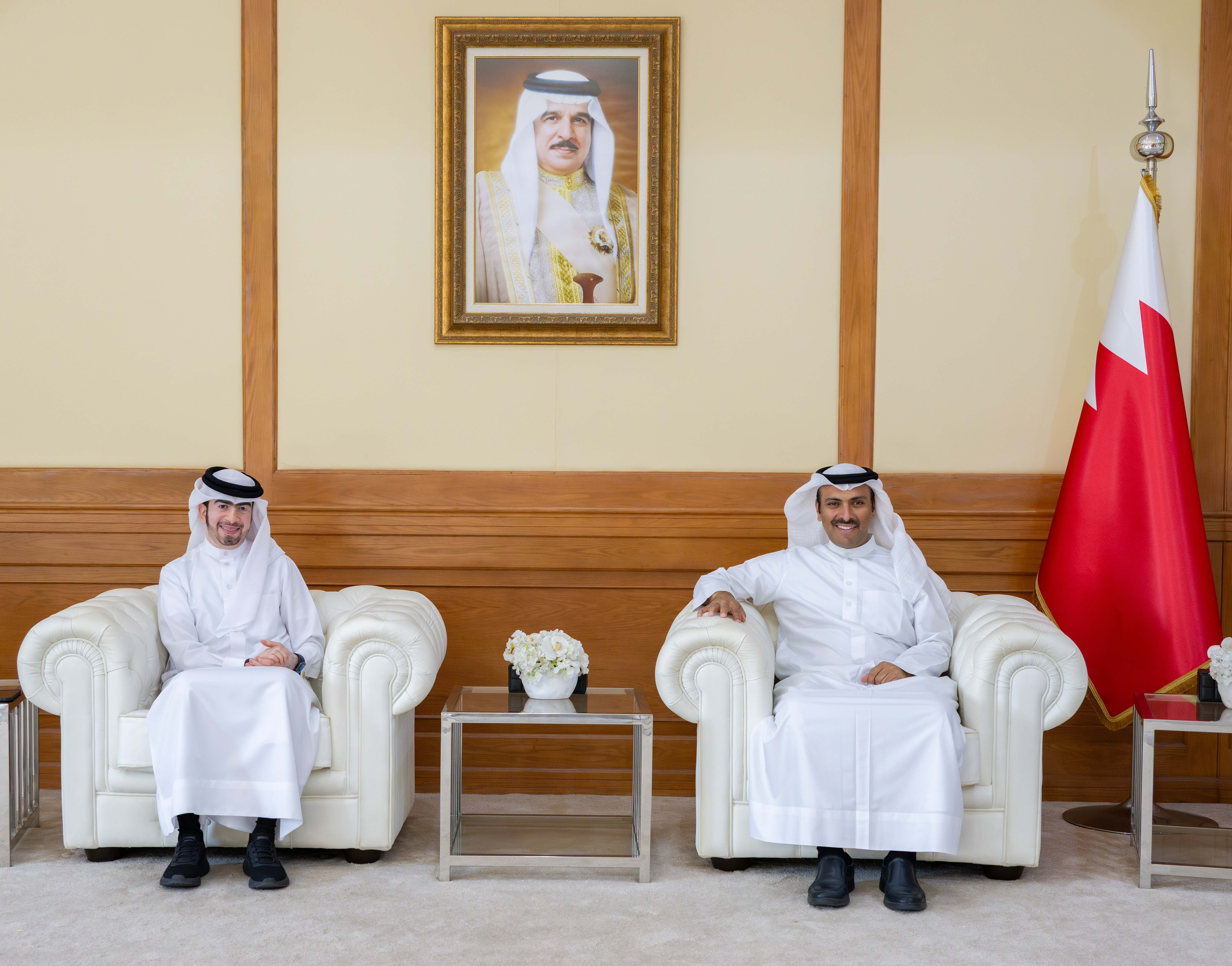 وزير الإعلام يستقبل الرئيس التنفيذي لشركة بوابتك ميديا وفريق عمل برنامج “شلون”